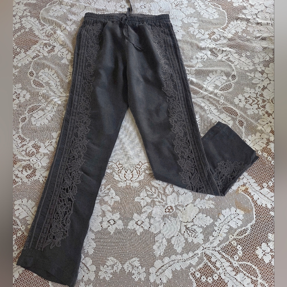 Johnny Was Embroidered Sides Cupra Rayon Dark Gray Pants Size Small